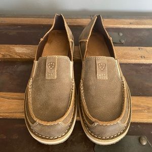 Women’s Ariat Cruiser Size 10B